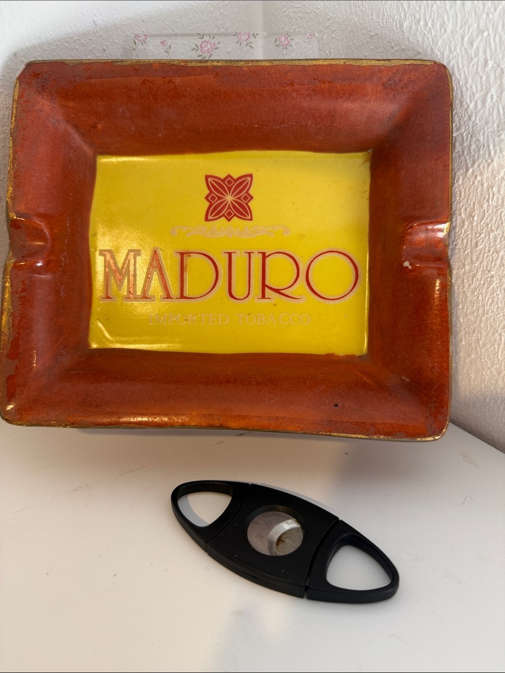 Vintage Maduro Imported Tobacco Ceramic Cigar Ashtray MCM
